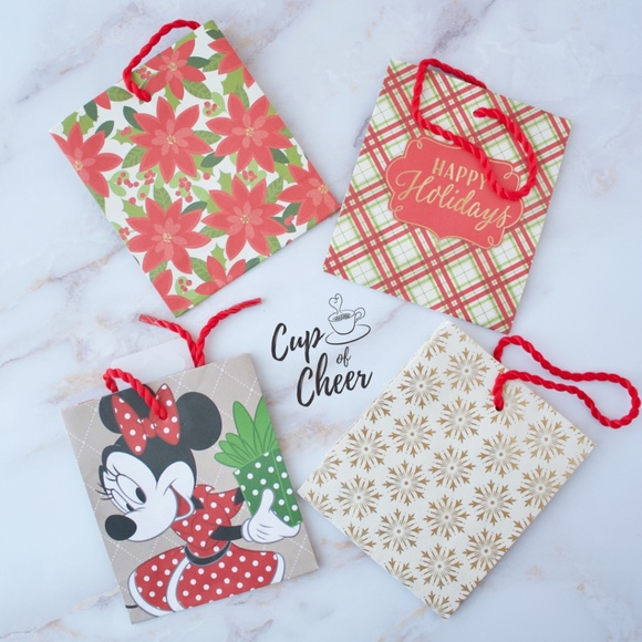 ✨2/$10 🎁Set of 4 Hallmark Mini Gift Bags - Picture 1 of 5